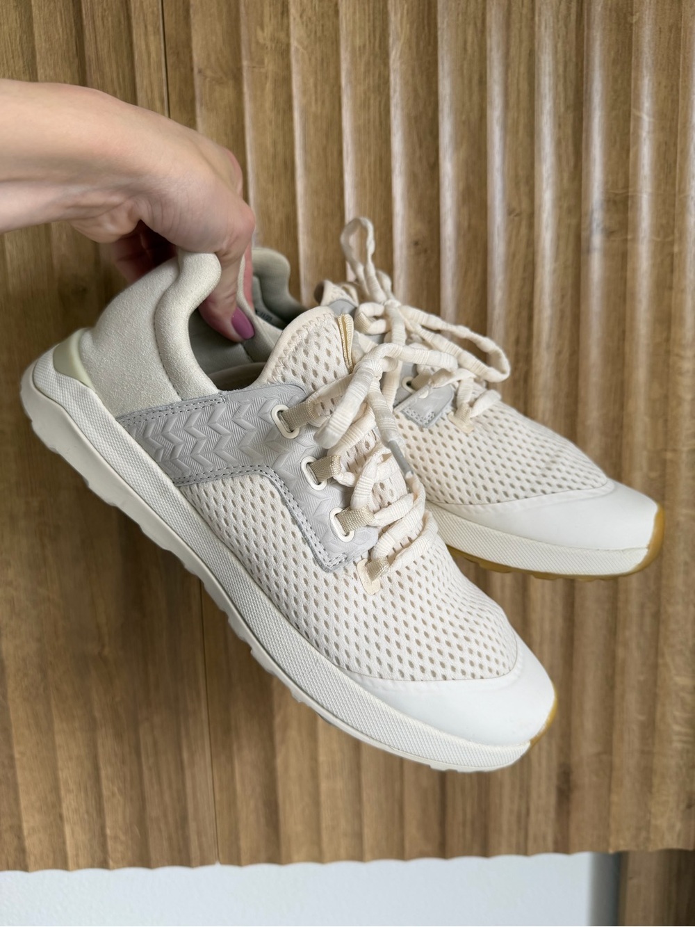 OLUKAI Wailuku Lace Up Sneakers Shoes